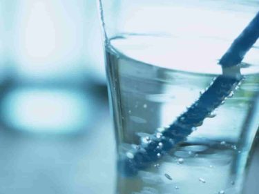 未来に原因があって現在がある